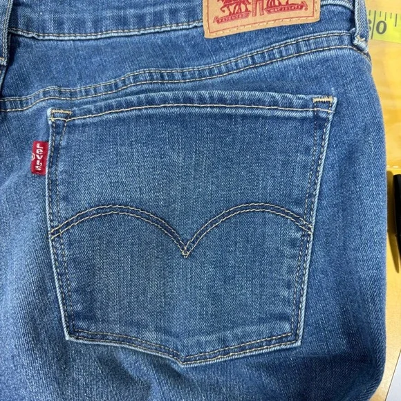 Levi Strauss 712 Slim Jeans Women Blue Denim Medium Wash Size 31 #863 - Picture 4 of 7